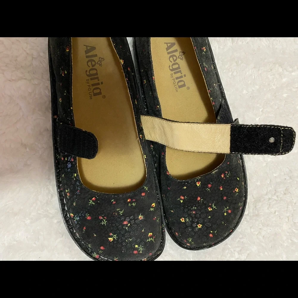 Alegria leather floral Mary Jane shoes - Picture 3 of 12